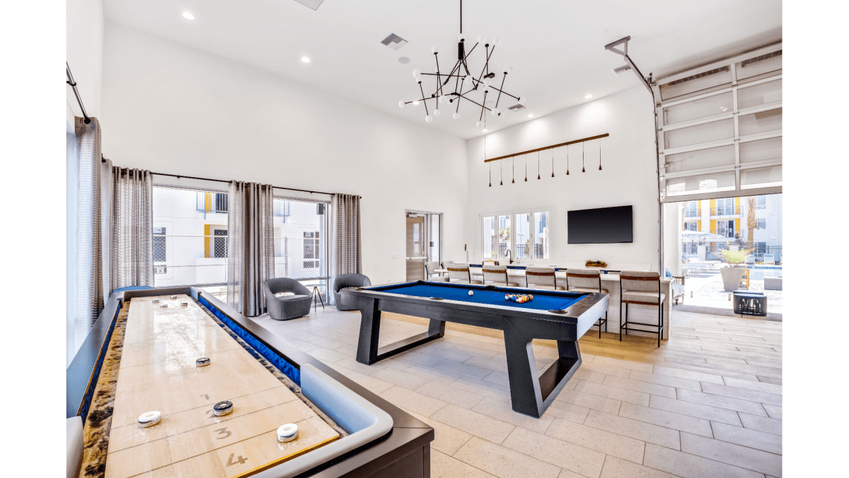 Luxury Apartments for Rent in Sacramento, CA The Eisley Photos